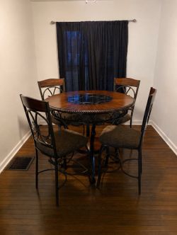 Nice Dining Set