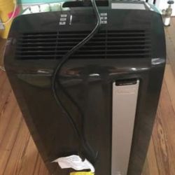 Delonghi Air Conditioner 12,500 BTU