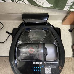 Samsung CycloneForce Robot Vacuum 