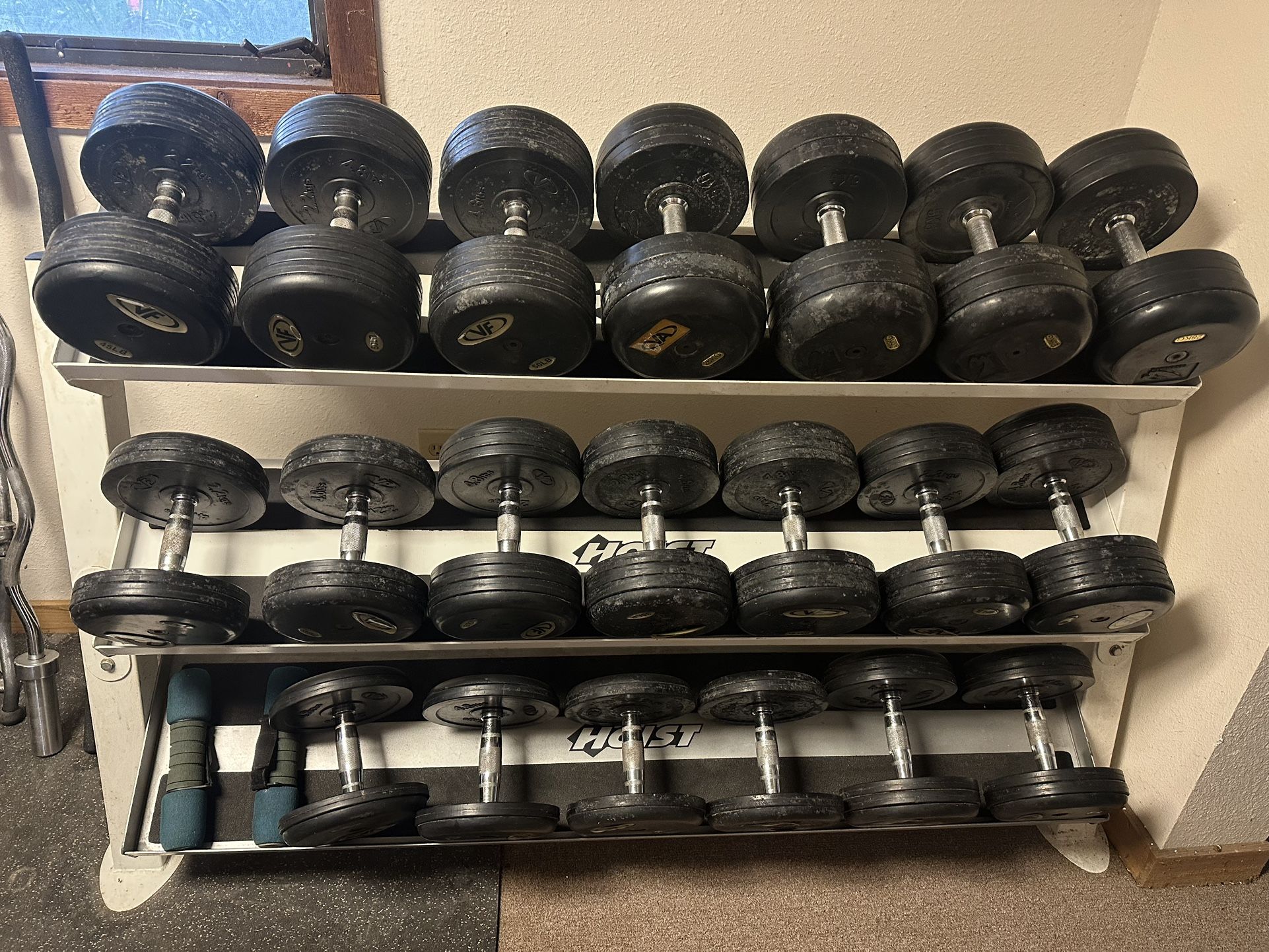 Hoist Rack + 750 Lbs In Dumbbells 