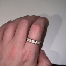 Guess Ring Size 7 - Light Pink