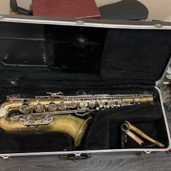 Bundy Tenor Saxophone 