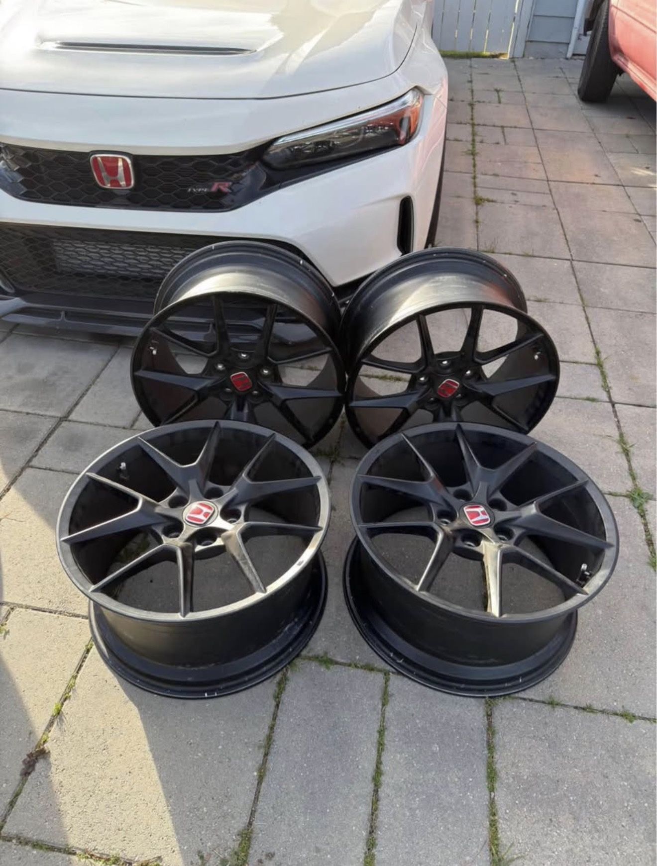 FL5 Civic Type R OEM Wheels 19x9.5 5x120 +60 for Sale in Simi Valley ...