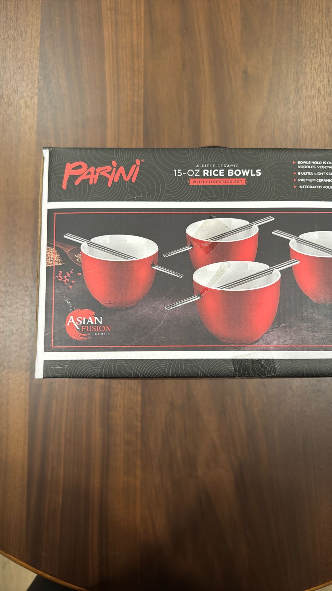 Brand New Never Opened 4 Rice Bowels With Chopsticks