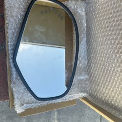 2010 Chevy Silverado Driver Side Single Mirror Glass 