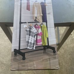New Blk Garment Rack $10