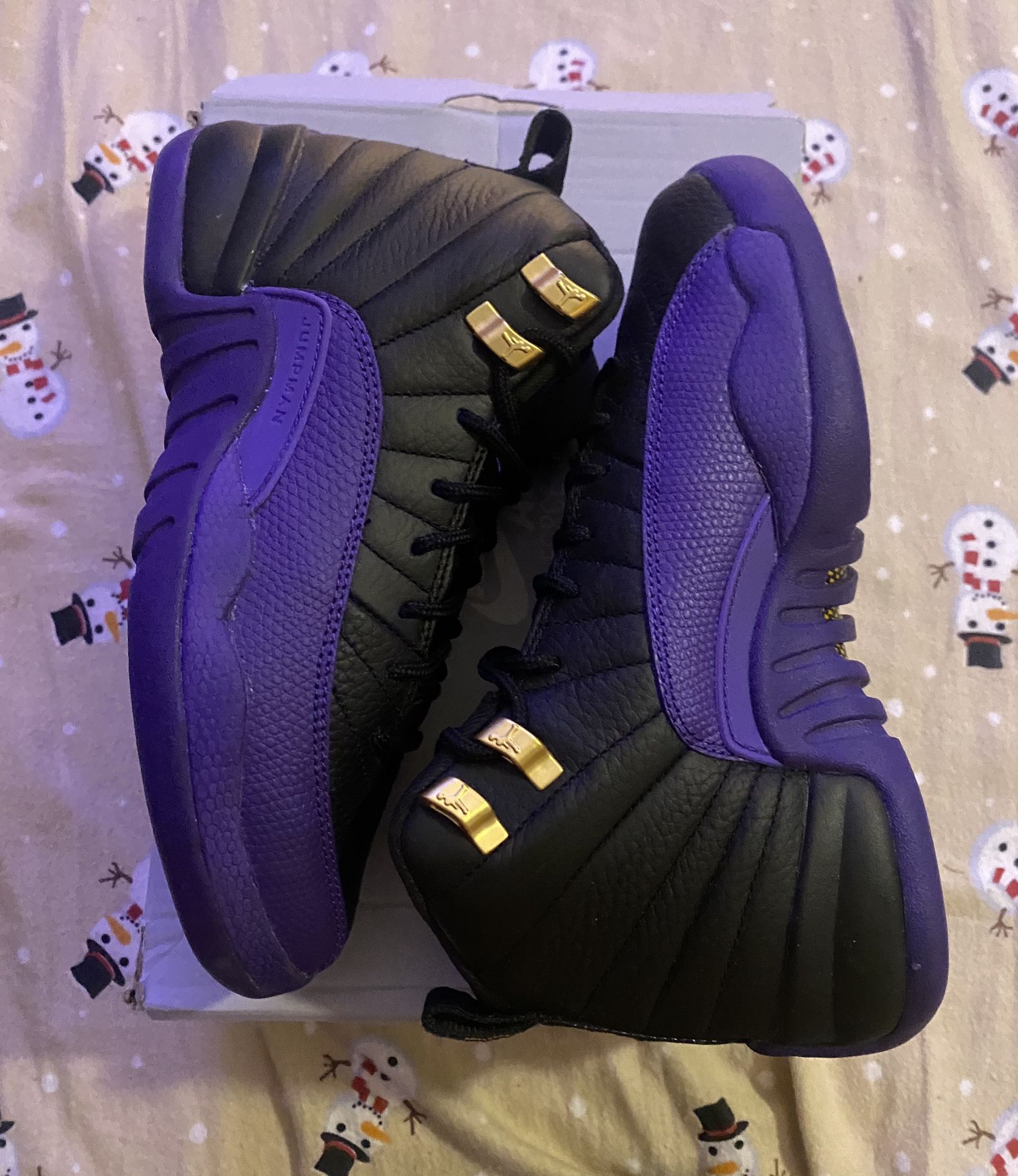 Jordan 12 Retro Field Purple (GS) size 3.5 youth