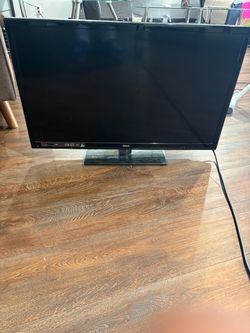 Title: RCA 32” LED HDTV with Built-In DVD Player – HDMI & USB