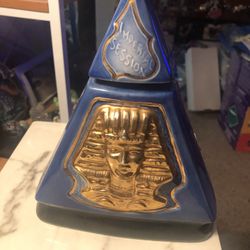 James Beam Decanter Sphinx Pyramid 