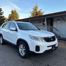2014 KIA SORENTO LX