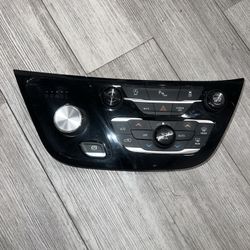 2018 2019 2020 CHRYSLER PACIFICA TEMPERATURE DASH AC Control OEM P6EV471X8AB