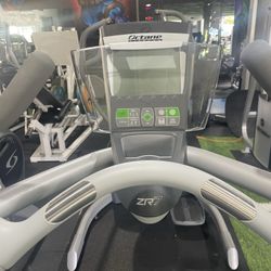   Octane fitness  ZR7 Zero runner