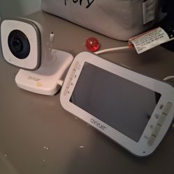 Axvue baby monitor and camera