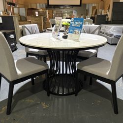 New 5pc Round Dining Room Set