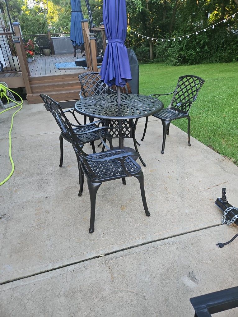 Patio Set