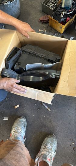 B7 AUDI A4 AIR INAKE (STOCK)