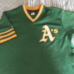 Men’s XL Oakland A’s jersey