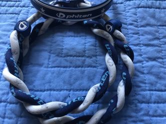 Phiten necklace and bracelet- Size Large