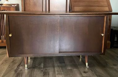Vintage Mid Century Modern Credenza