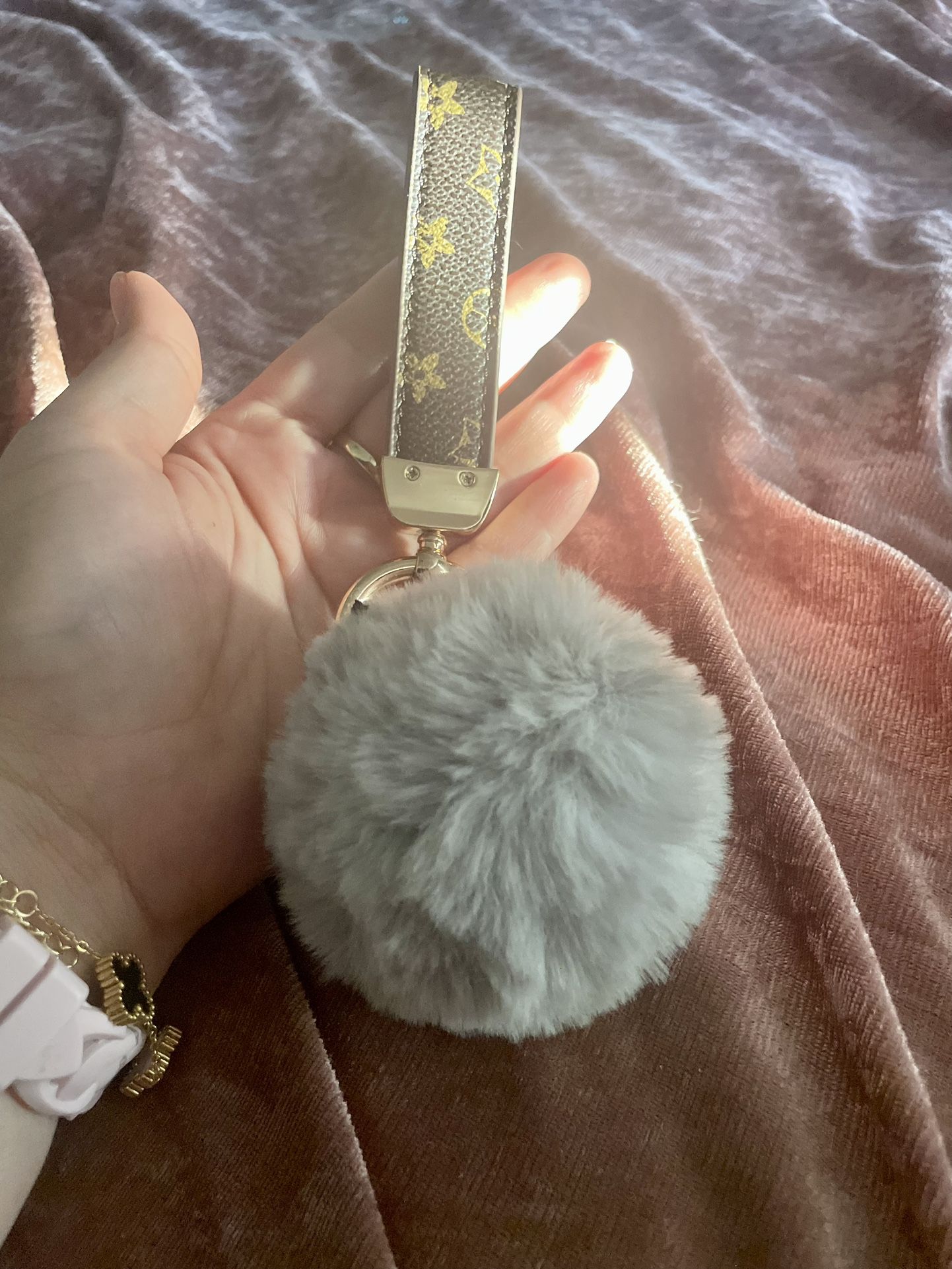 Keychain Lv