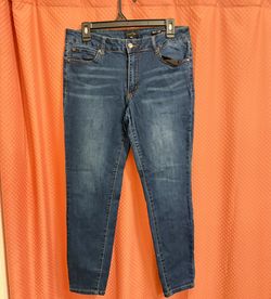 Tahari Kelly Classic Skinny Jeans Size 10/30