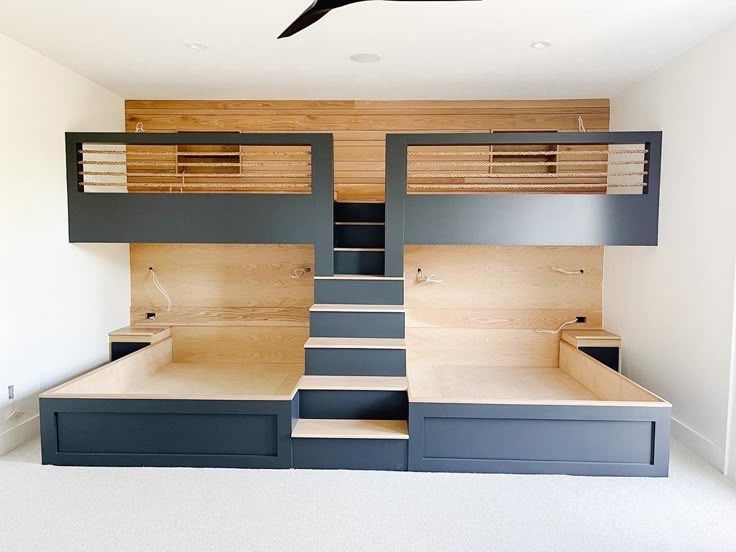 Quadruple Bunk bed