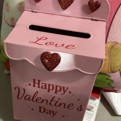 Valentine's Day Mailbox