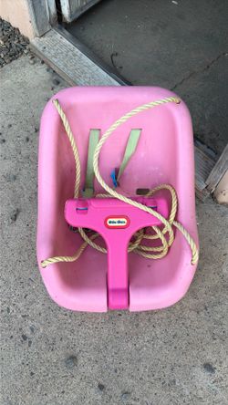 Outdoor swing