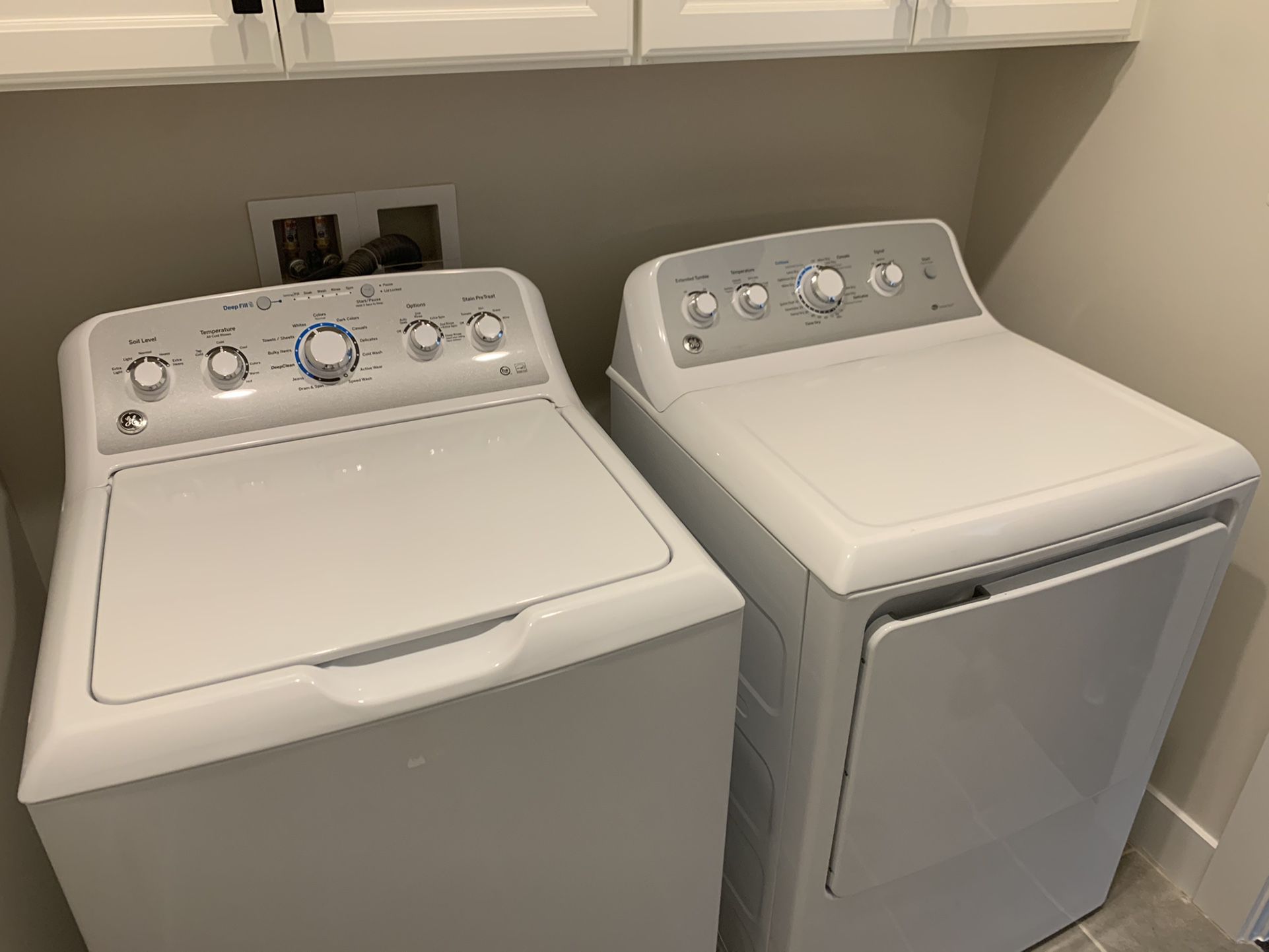 Never Been Used—Washer/Electric Dryer Combo