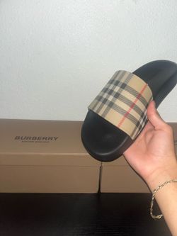 Burberry slides