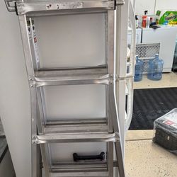 Gorilla Ladder