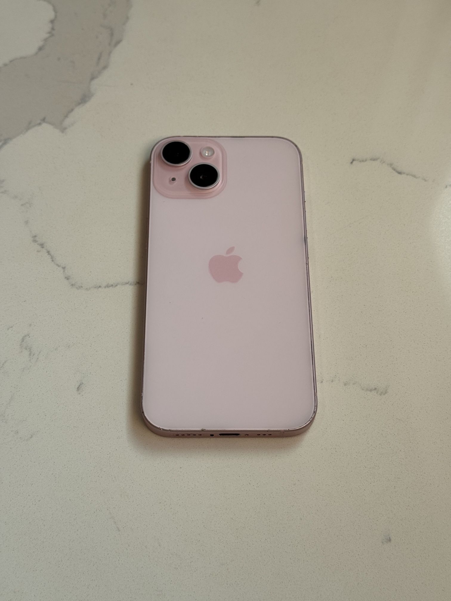 Pink iPhone 15 128GB T-Mobile 