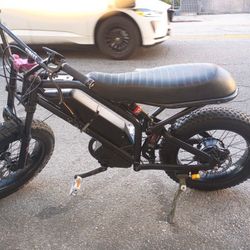 2026 Raev Bullet GTX Electric Bike Brand New!