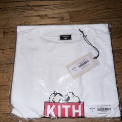 Kith x Snoopy Tee Size XL