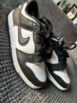 Nike pandas Kids Size 4