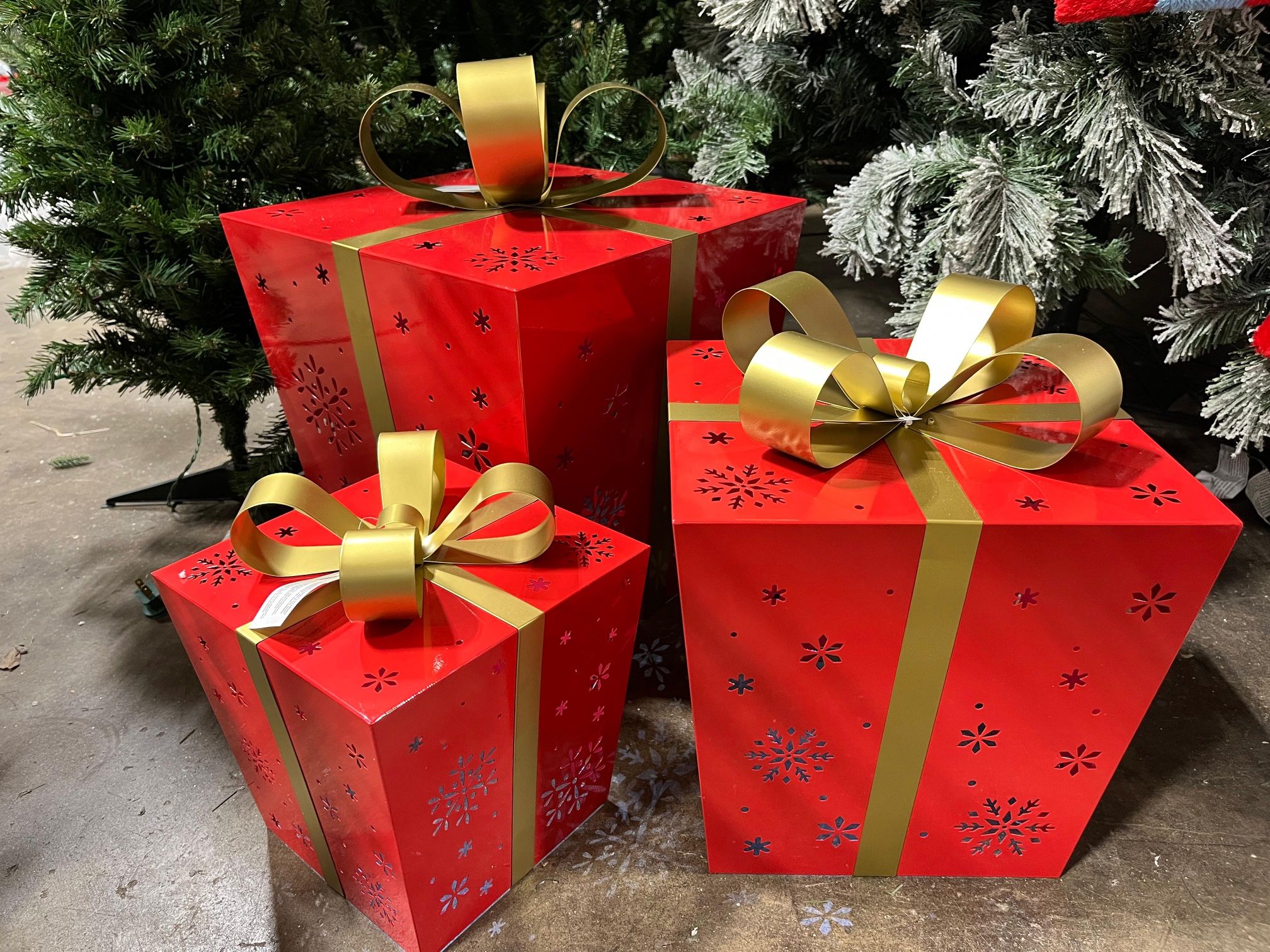 Metal Gift Boxes with LED Lights - Set of 3