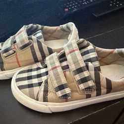Burberry Shoes
