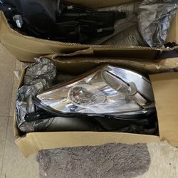 Nissan Altima Brand New Headlights Never Used Still In Box