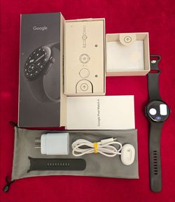 Google Pixel Watch 4 45mm LTE Smartwatch w/ Box & Accessories