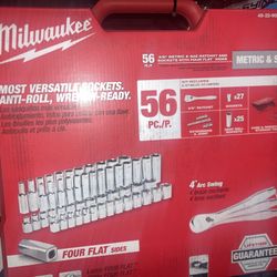 MILWAUKEE 56PC SOCKET SET