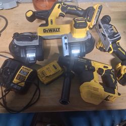 Dewalt 