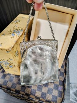Vintage Whiting & Davis Silver Mesh Purse Box Set - Mirror & Handkerchief Included