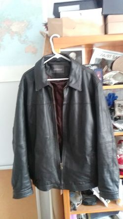 CROFT & BARROW BOMBER STYLE LEATHER JACKET XLT