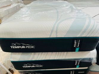Set twin xl Tempurpedic adapt medium mattress set