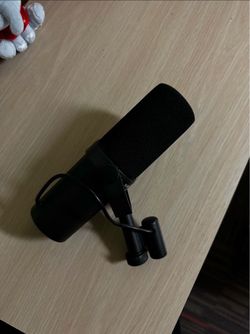 Shure SM7B