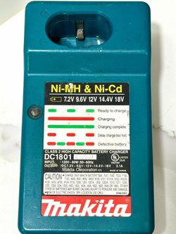 Makita 7.2V 9.6V 12V 14.4V 18V High Capacity Battery Charger Model DC1801 TESTED