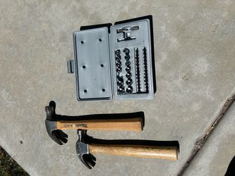 Socket set and 2 hammers