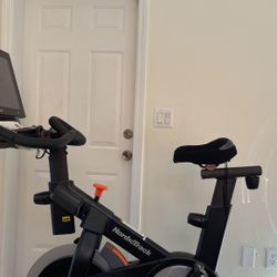 S221 nordictrack Bike 