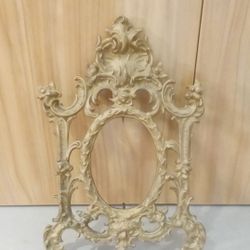 Vintage Cast Metal Ornate 4" X 5 1/2" Easel Picture Frame