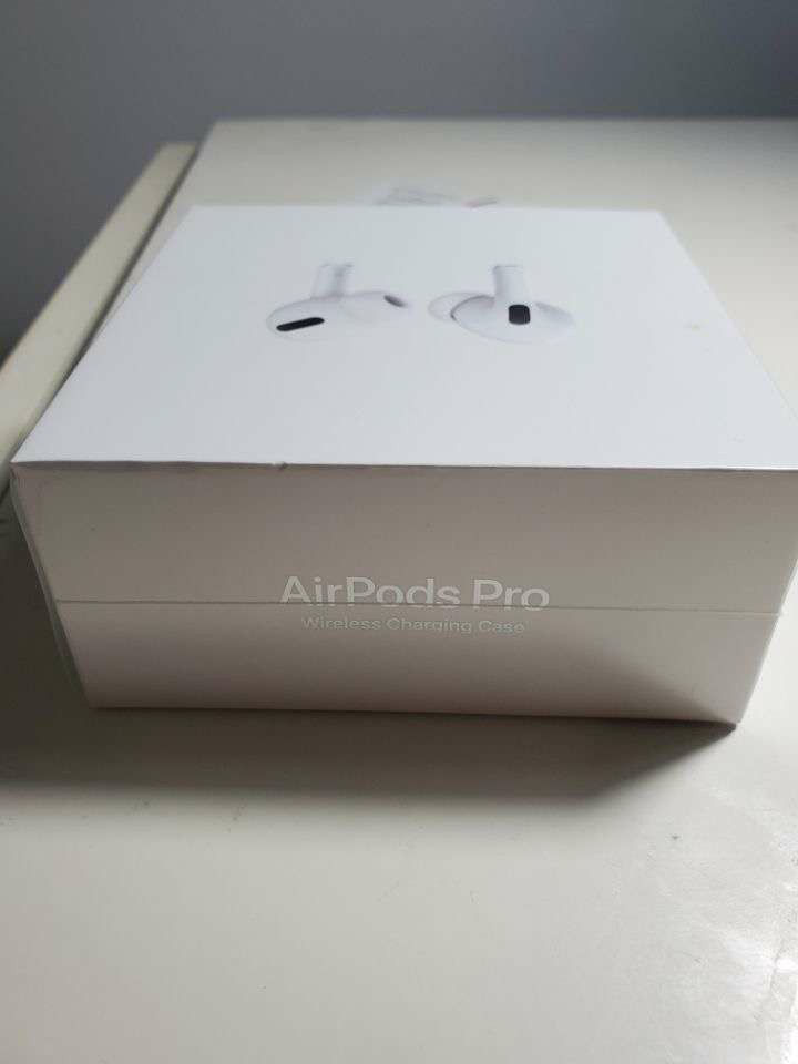 Apple airpods pro NEED GONE TODAY